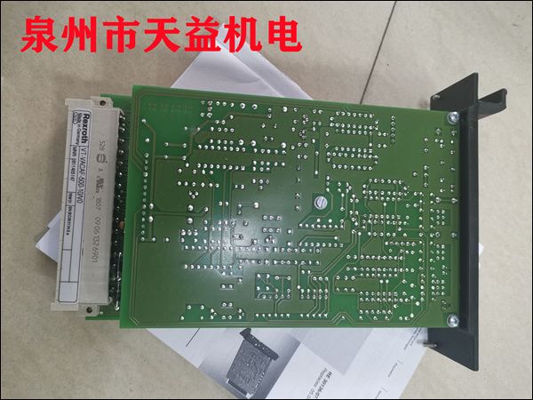 0811405147 VT-VACAF-500-10 V0   放大板