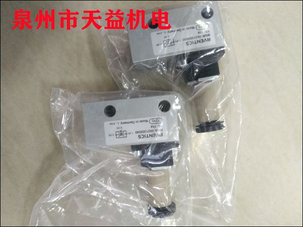 0821305040   節(jié)氣閥