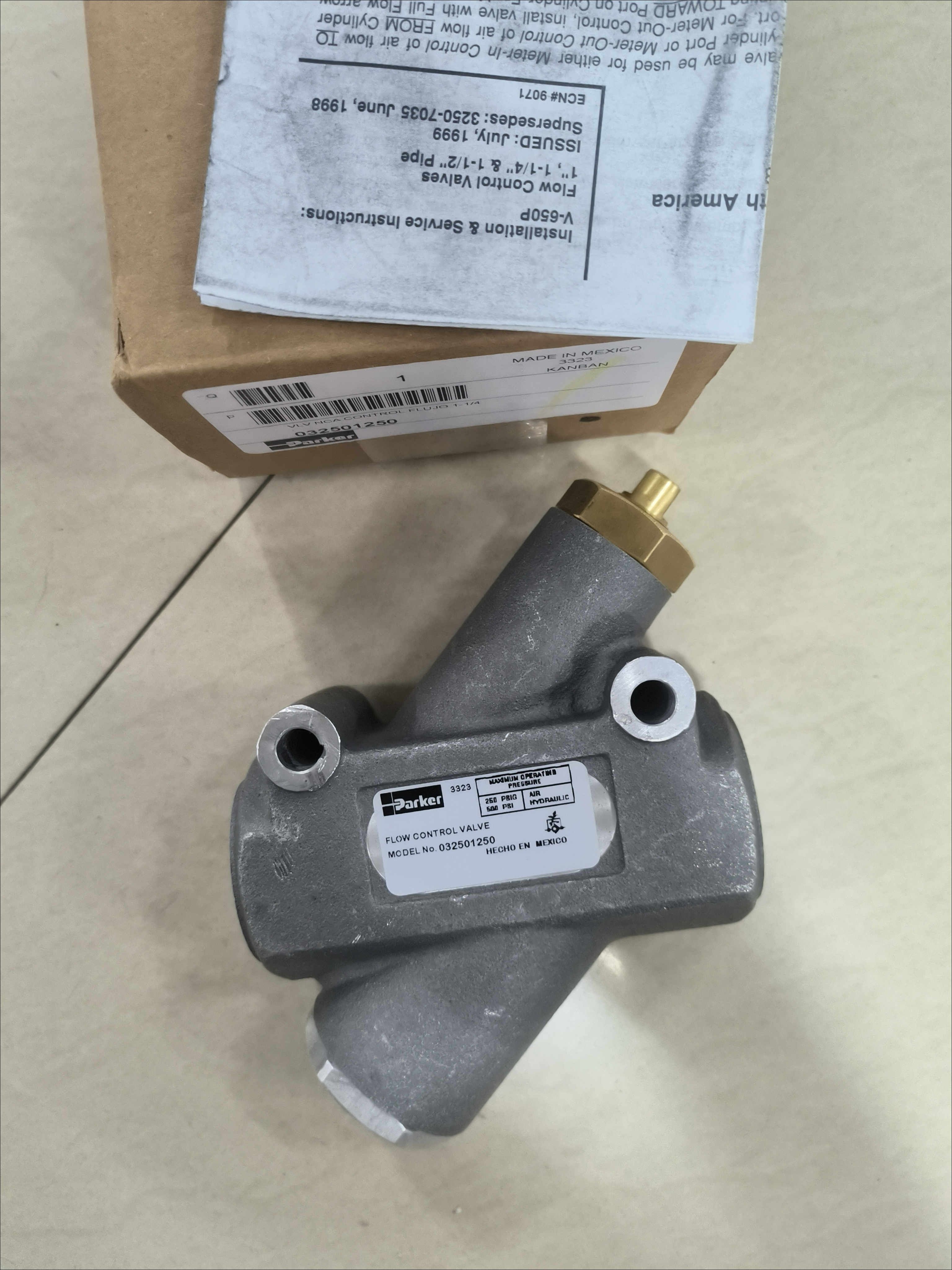 032501250    parker  氣動(dòng)