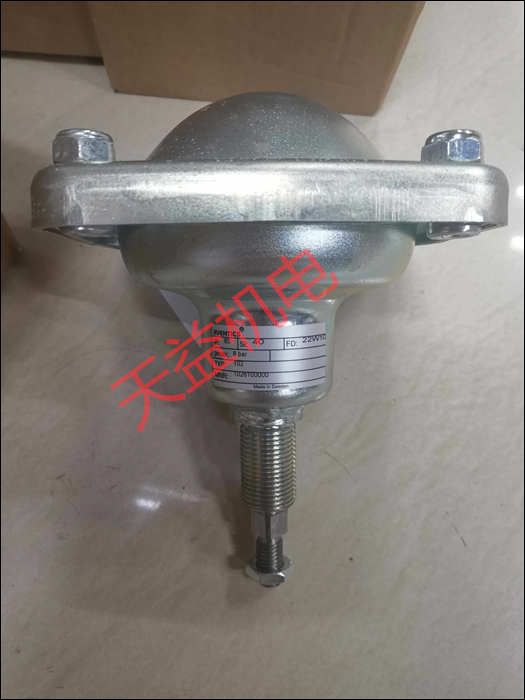 1026100000   氣動元件