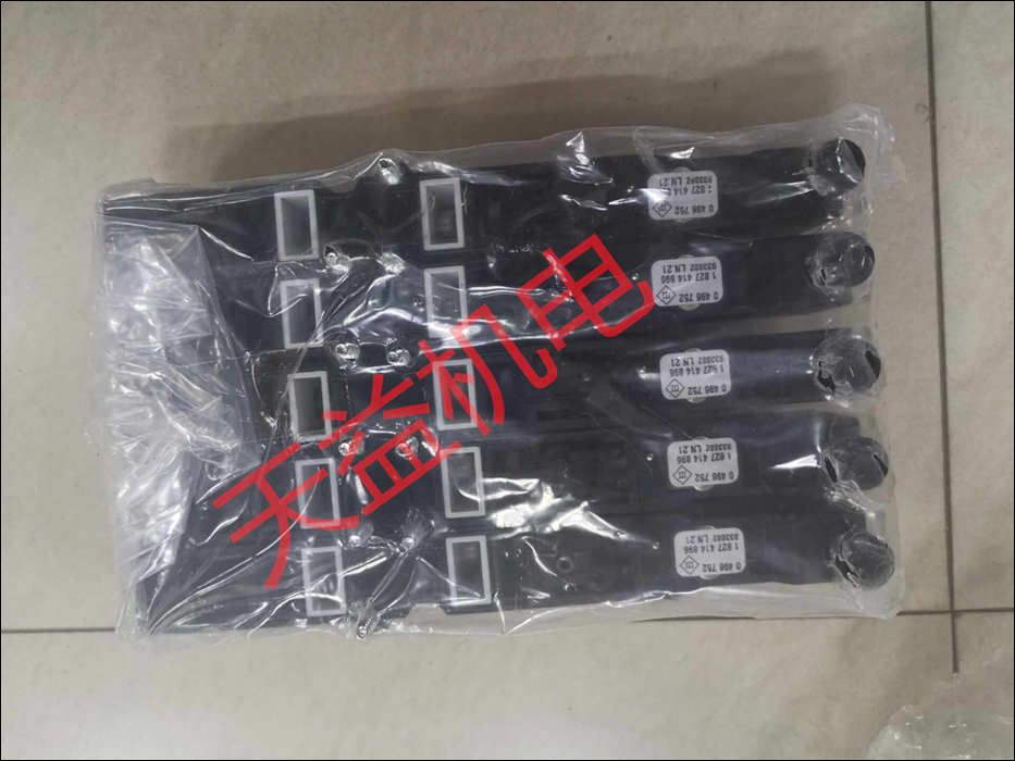 1827414896  氣動閥