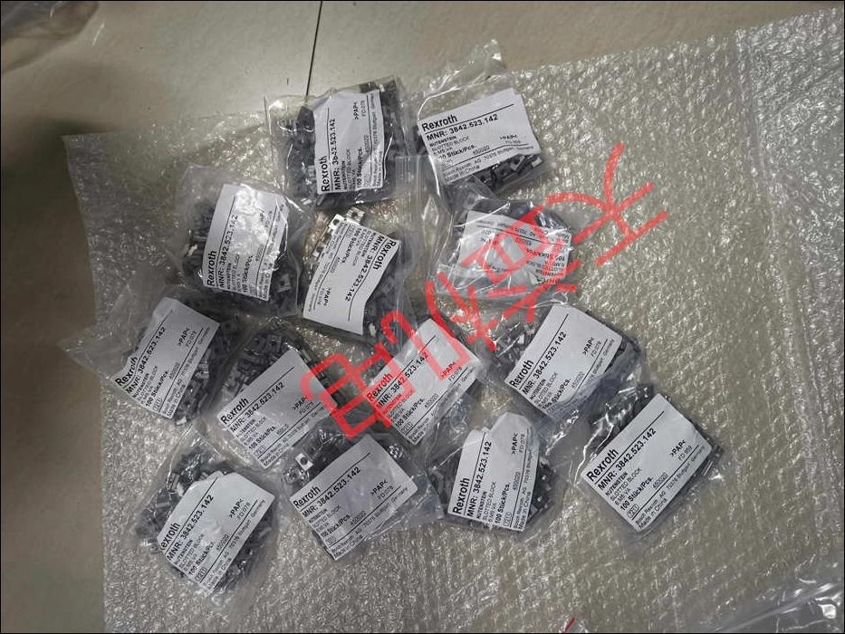 3842523142   工業(yè)輸送機(jī)配件