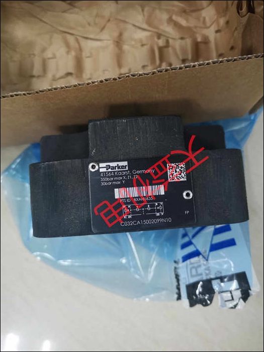 C032CA15002099N10   插裝閥蓋板