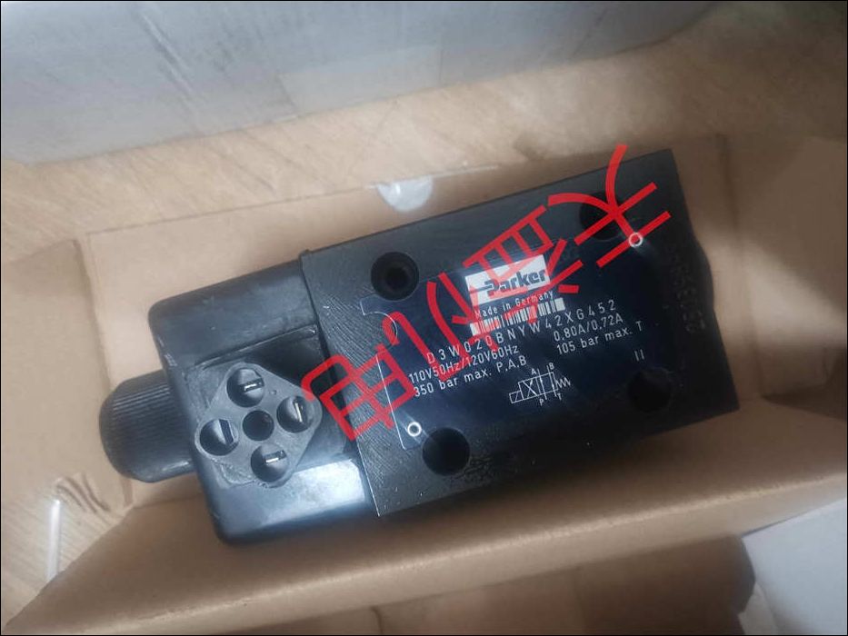 D3W020BNYW42XG452   電磁換向閥