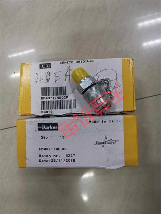 EMA3 1 4EDCF    測壓接頭